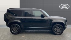 Land Rover Defender 2.0 P300 X-Dynamic HSE 110 5dr Auto Petrol Estate